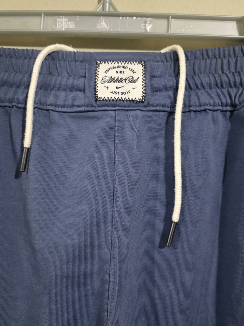 Nike Men’s Blue Athletic Shorts with White Drawstring Used Size M